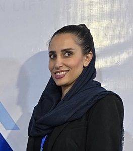 خانم خبیر